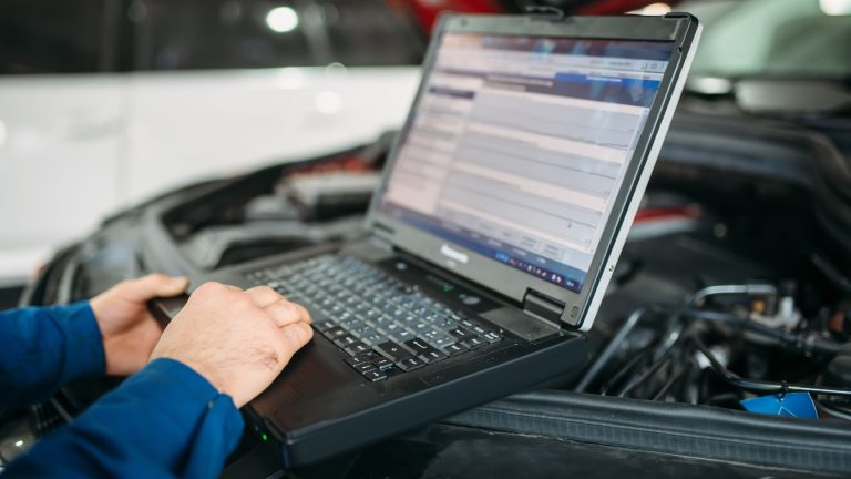 Valise pour Voiture : Guide Complet du Diagnostic Auto